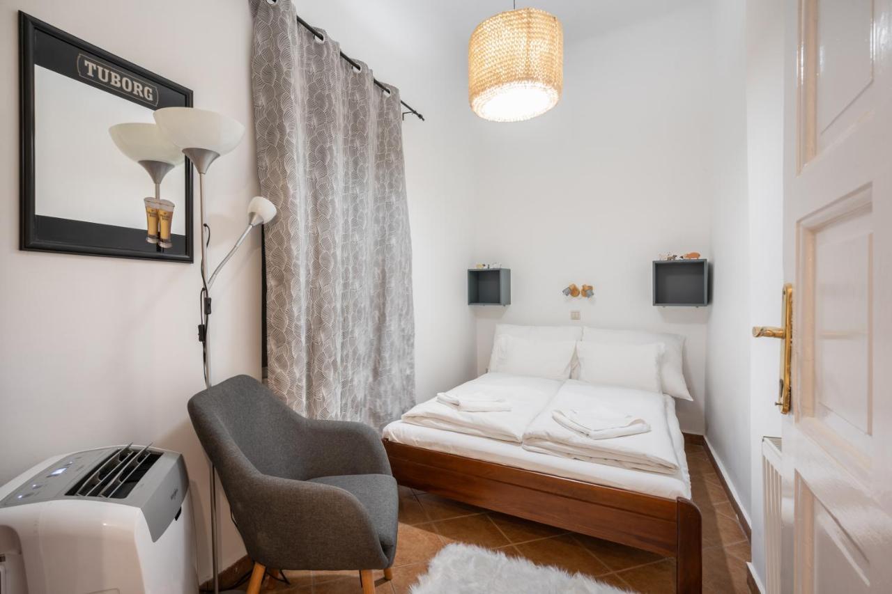 Gellert Mountain Apartment Budapest Eksteriør bilde