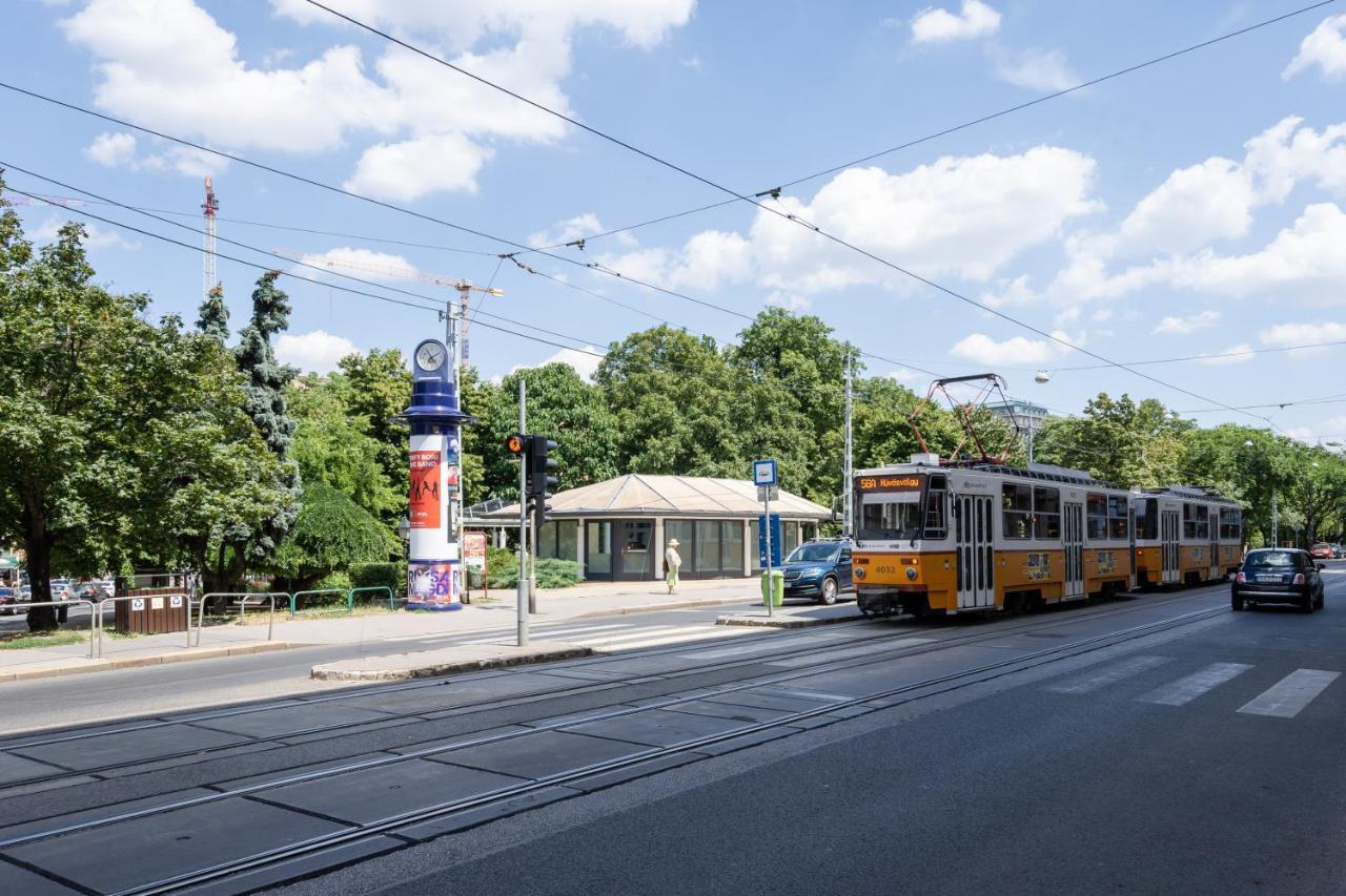 Gellert Mountain Apartment Budapest Eksteriør bilde